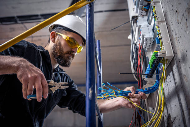 Best Emergency Electrical Repair  in Little Falls, MN